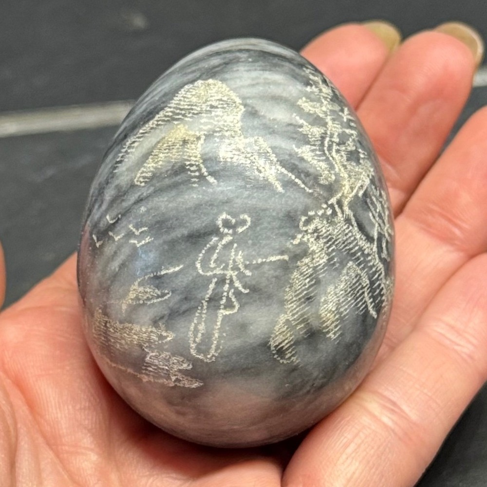 Vintage Etched Grey Marble Stone Egg Hand Carved Landscape Scene Decorative Art - Picture 6 of 9